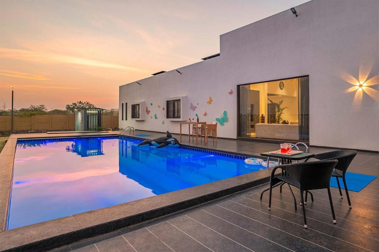 Stayvista'S Le Bon Horizon - Hillside Elegance With Chic Interiors, Poolside Serenity & Picturesque Gazebo - Proximity To Sula Nashik Dış mekan fotoğraf